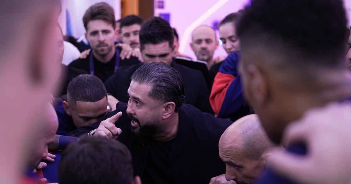 Bóng đá Malaysia thua FIFA vụ nhập tịch lậu, Hoàng thân Johor lên tiếng: 'Hãy kiện tôi ra tòa nếu…'