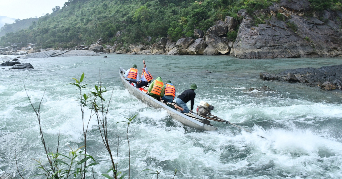 Bầu cử Quốc hội: Cử tri Vân Kiều ở Trường Sơn và 'Ngày hội non sông'