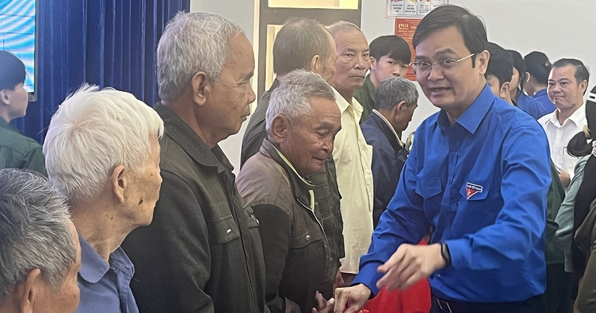 Tháng Thanh niên: Chia sẻ những khó khăn, vất vả với đồng bào vùng xa Gia Lai