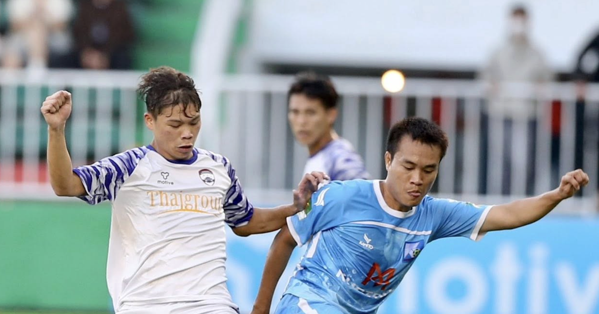 Đội của cố vấn Park Hang-seo thắng Đồng Tháp: Vượt mặt Khánh Hòa, bám đuổi Trường Tươi Đồng Nai. - Báo Thanh Niên