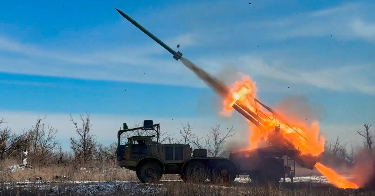 Chiến sự Ukraine ng&agrave;y 1.474: Nga tận dụng thời cơ từ xung đột Trung Đ&ocirc;ng