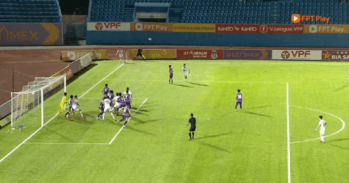 Khuất Văn Khang ghi bàn và kiến tạo, Thể Công Viettel thắng đẹp Becamex TP.HCM