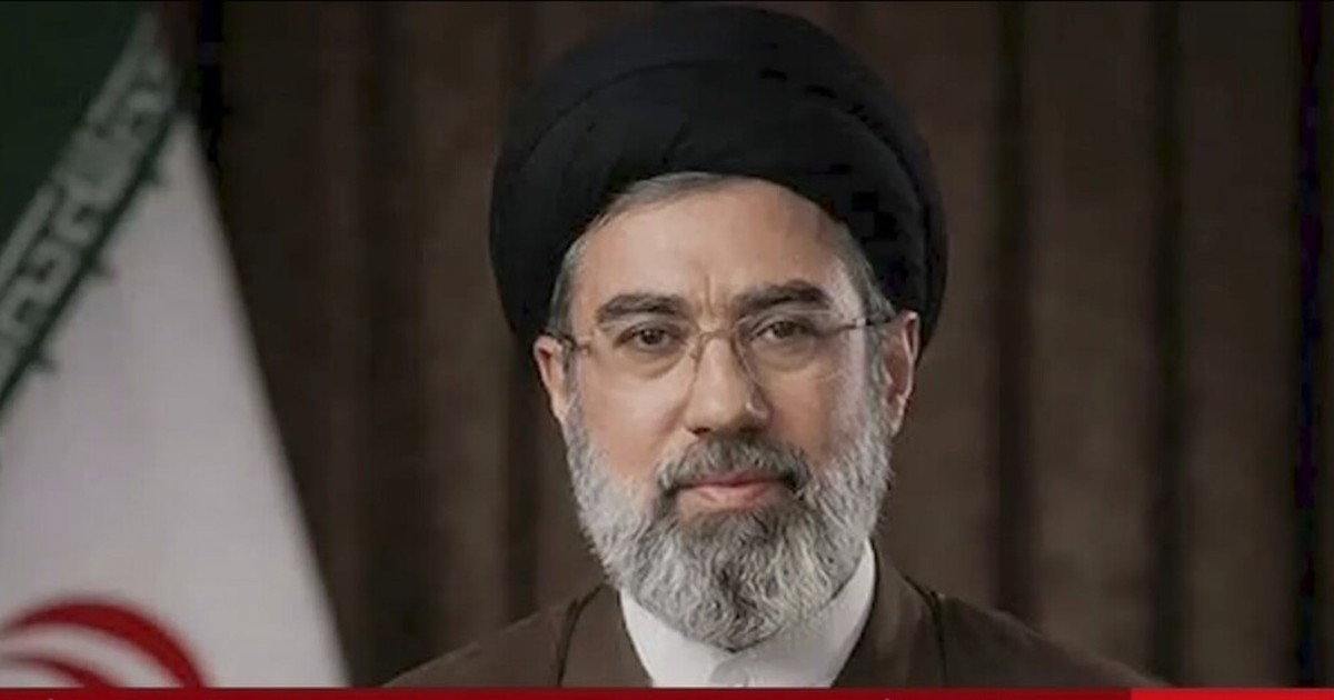 Truyền th&ocirc;ng Iran n&oacute;i t&acirc;n L&atilde;nh tụ tối cao Mojtaba Khamenei 'bị thương'