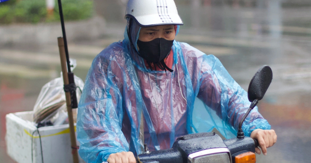 Kh&ocirc;ng kh&iacute; lạnh khiến thời tiết miền Bắc chuyển r&eacute;t, 6 tỉnh miền Trung mưa gi&ocirc;ng