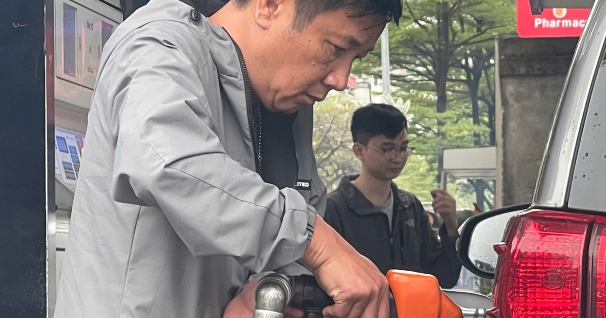 Bộ Công an phối hợp kiểm tra ngăn chặn "găm hàng" chờ tăng giá xăng dầu