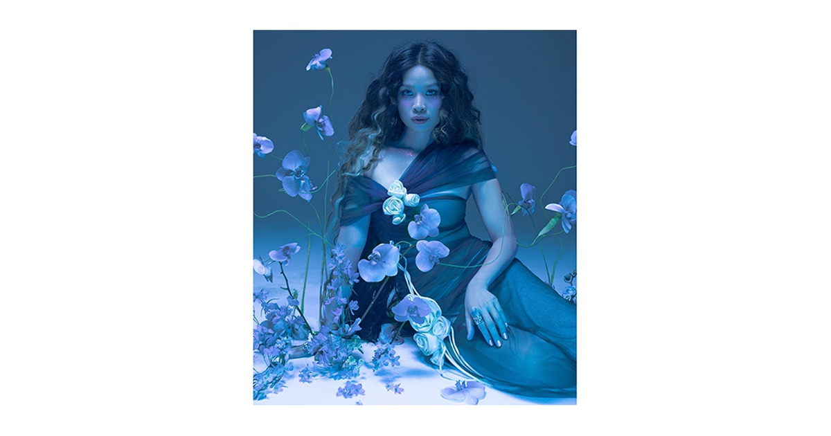 Đồng Lan trở lại sau thời gian vắng bóng