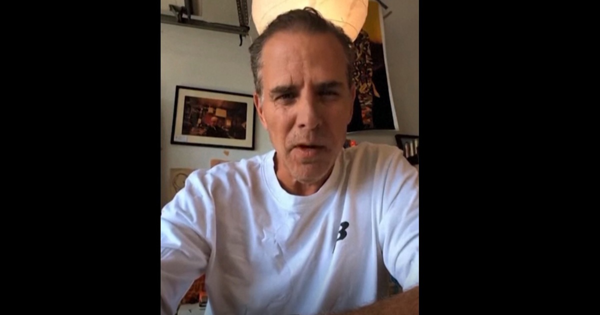 Con trai ông Biden thách thức con trai ông Trump lên sàn đấu võ