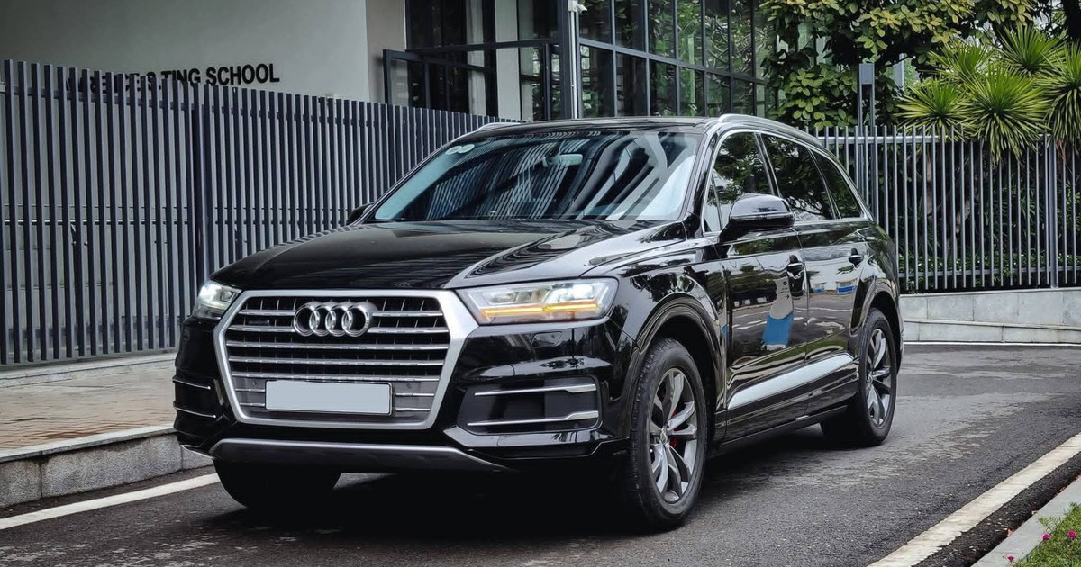 SUV hạng sang 7 chỗ rớt giá hơn 250 triệu mỗi năm