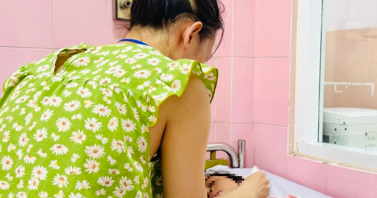 Tìm thấy vi khuẩn Salmonella trong phân của học sinh Trường tiểu học Bình Quới Tây