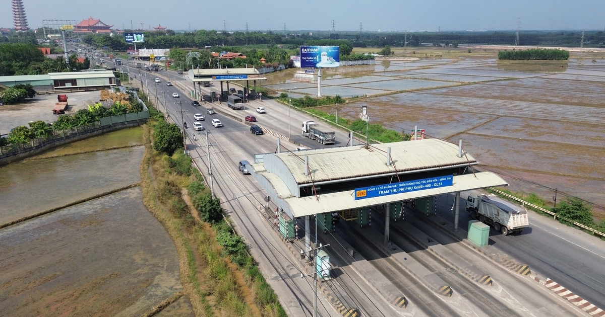 Đồng Nai: Sắp th&aacute;o dỡ 2 trạm thu ph&iacute; tr&ecirc;n quốc lộ 51