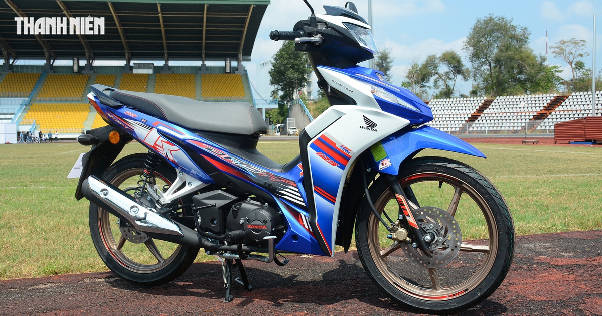 Xe máy số Honda Dash 125 2026 nhập khẩu Malaysia về Việt Nam, giá 88 triệu đồng
