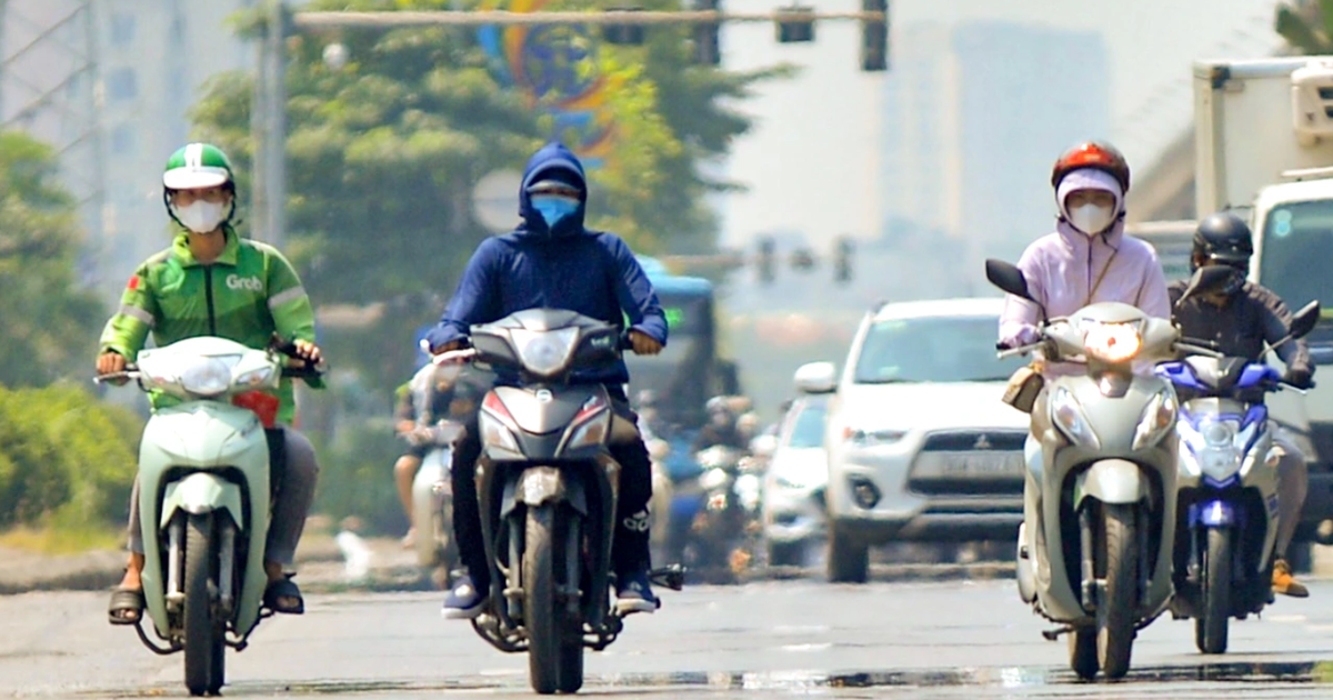 Nắng nóng mở rộng ở miền Bắc, 3 tỉnh miền Trung chìm trong "chảo lửa"