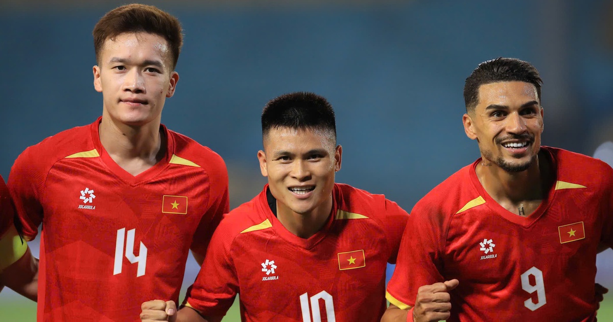 Đội tuyển Việt Nam đá tới... 2 AFF Cup trong năm 2026: Lo cho thầy Kim