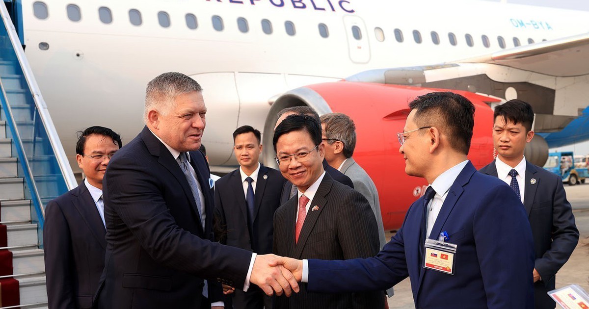 Thủ tướng Slovakia bắt đầu chuyến thăm Việt Nam