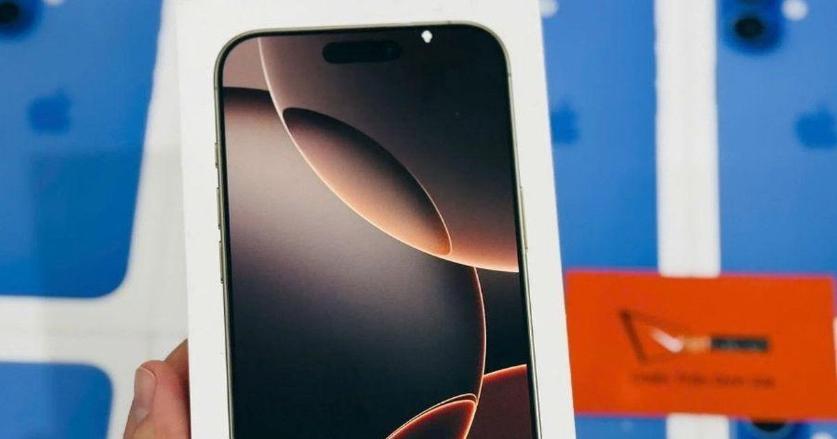 Tháng mấy iPhone 15 Pro Max và iPhone 16 Pro Max giảm giá mạnh nhất?