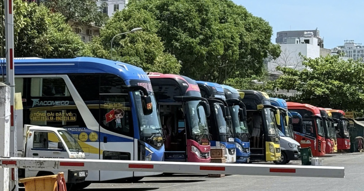 Vé xe khách lễ 30.4 - 1.5 tăng 40%, nhiều chặng "hot" đã khóa sổ