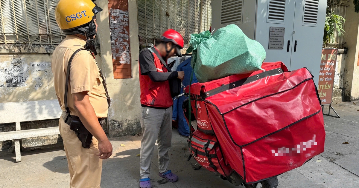 Shipper, tài xế công nghệ dễ bị CSGT TP.HCM thổi phạt vì những lỗi ít ai ngờ