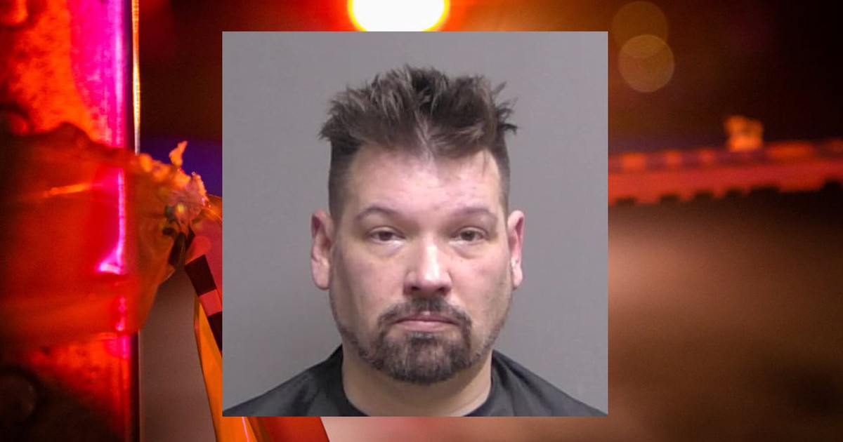 Một người tranh cử thống đốc Florida bị bắt về cáo buộc hành hung người nhà