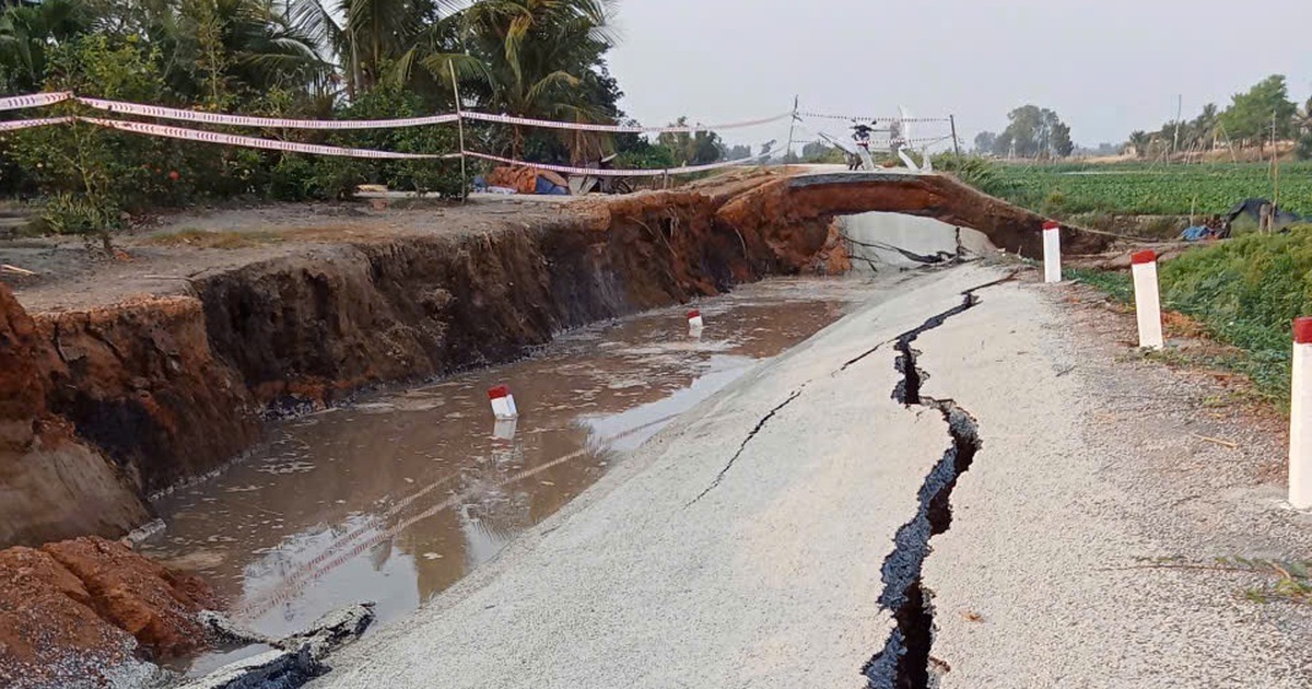 Sạt lở đường ven sông ở Tây Ninh, giao thông bị chia cắt