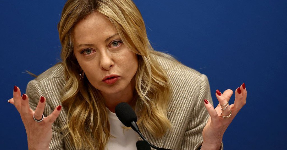 Ý đình chỉ thỏa thuận quốc phòng với Israel