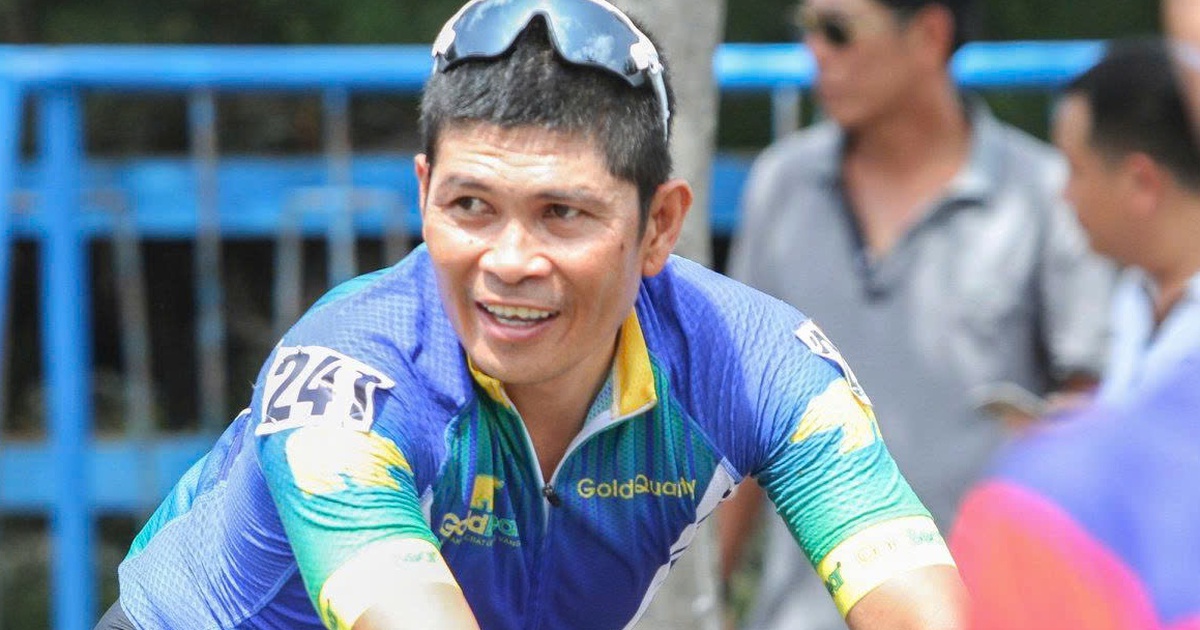 Huyền thoại xe đạp Mai Công Hiếu: Lan tỏa thông điệp hòa bình từ những vòng quay