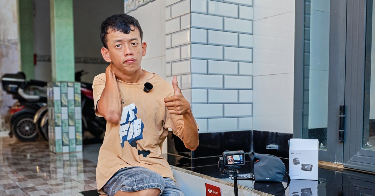 Lan tỏa trên mạng xã hội: Nghị lực của chàng trai khuyết tật