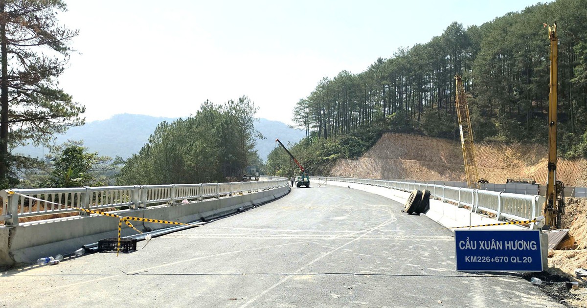 Cầu cạn đèo Mimosa Đà Lạt trước ngày thông xe