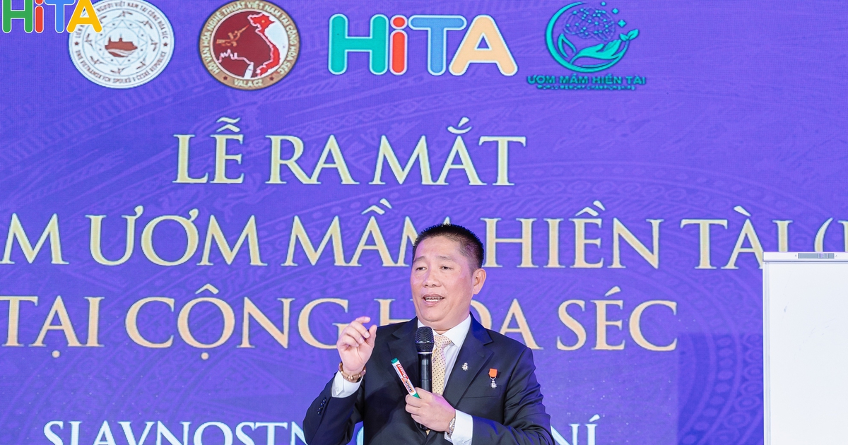 Kỷ lục gia Nguyễn Phùng Phong mang mô hình giáo dục 'Ươm mầm hiền tài' đến CH Séc