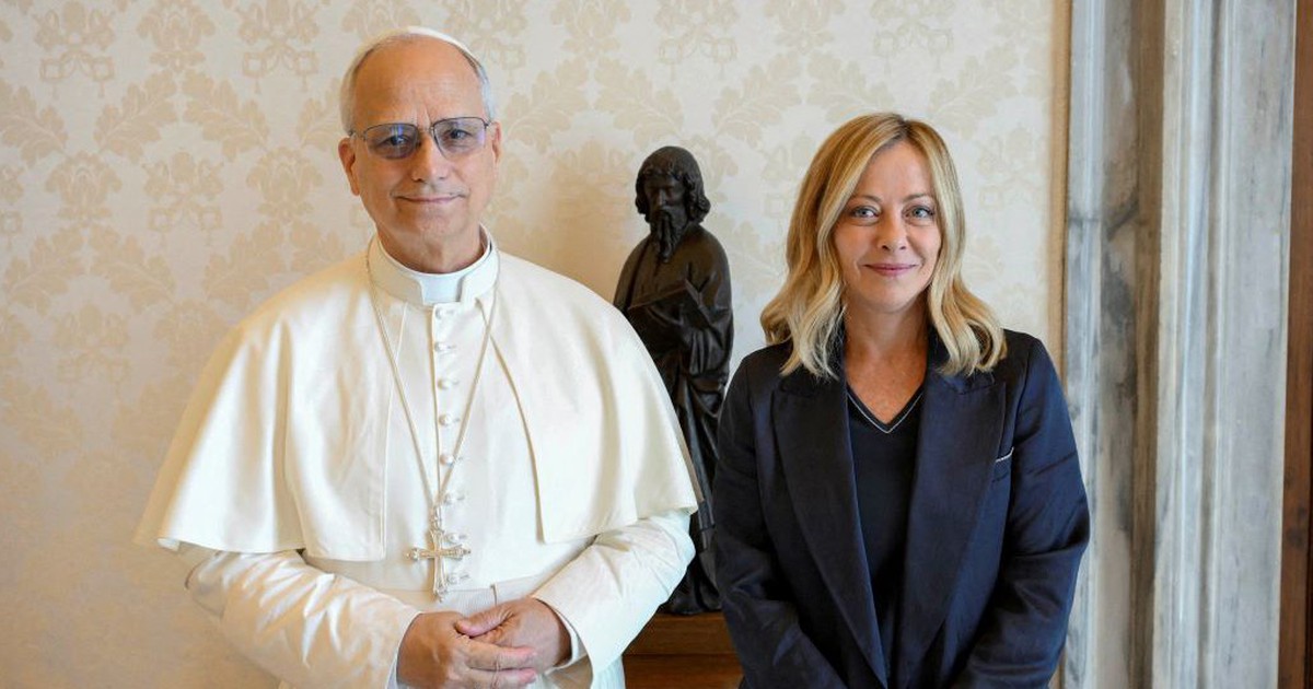 Người Ý đoàn kết bảo vệ giáo hoàng, Thủ tướng Meloni chỉ trích Tổng thống Trump