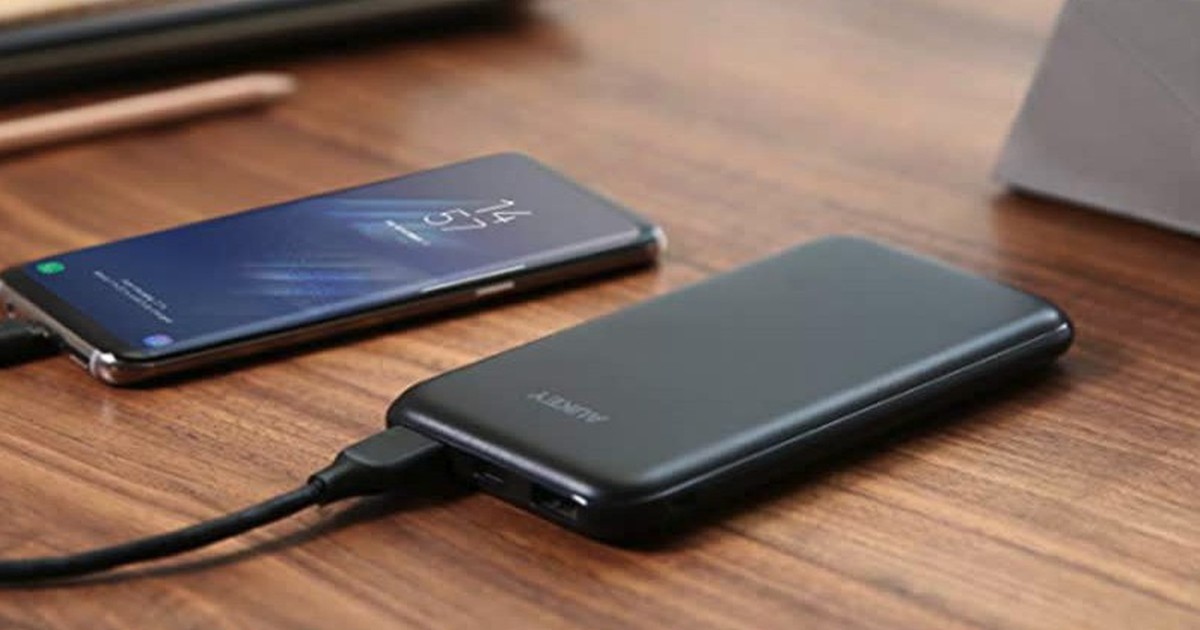 Thói quen nguy hiểm cần tránh với pin dự phòng