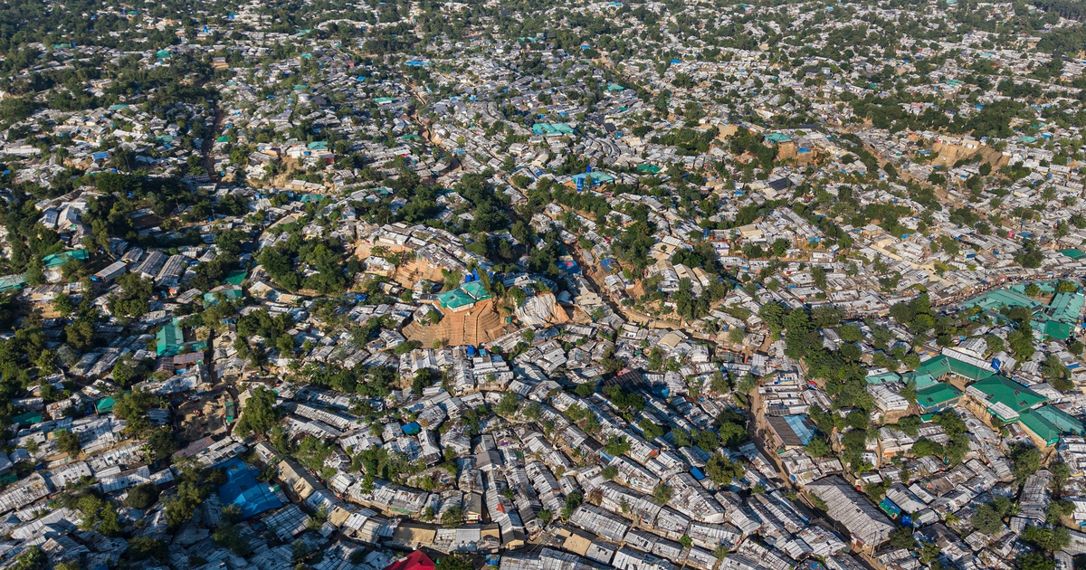 Lật tàu từ Bangladesh đi Malaysia, hơn 250 người mất tích