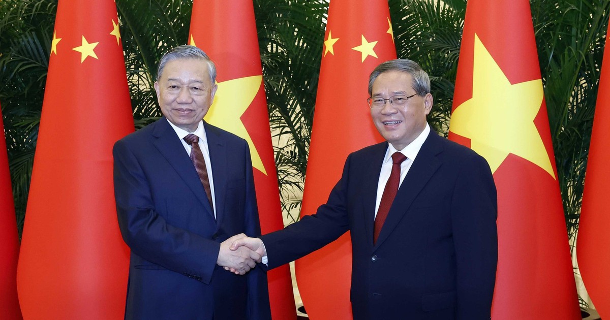 Tổng Bí thư, Chủ tịch nước đề nghị nâng sản lượng điện nhập khẩu từ Trung Quốc