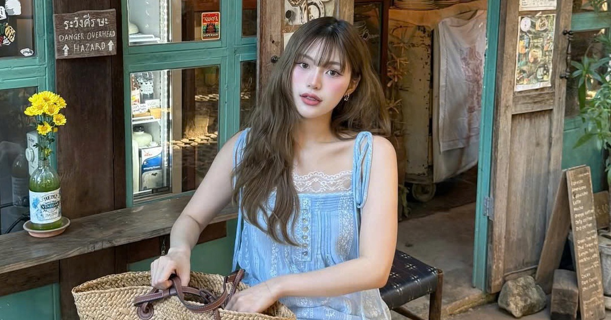 Nét điệu đà từ những chiếc áo thắt nơ vai