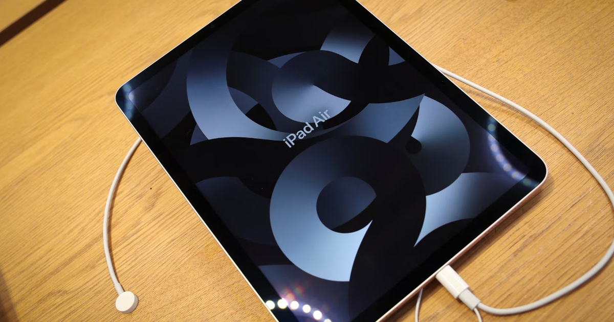 iPad có tính năng giúp 'cứu nguy' khi iPhone hết pin