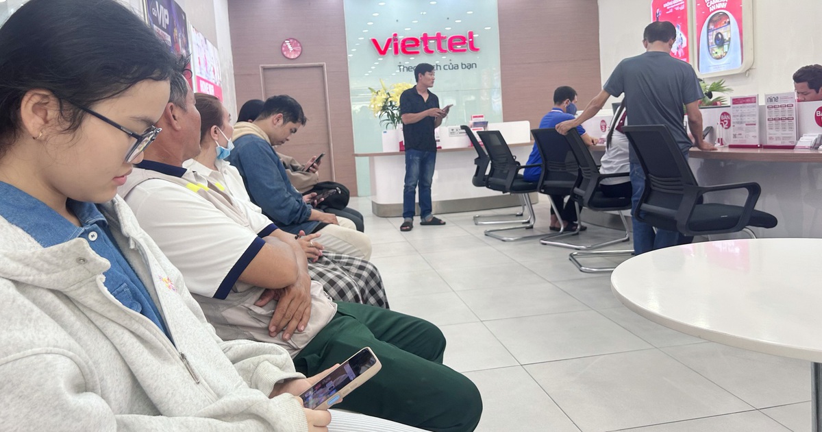 Nghe tin SIM có thể bị khóa, nhiều người đổ xô làm điều này…