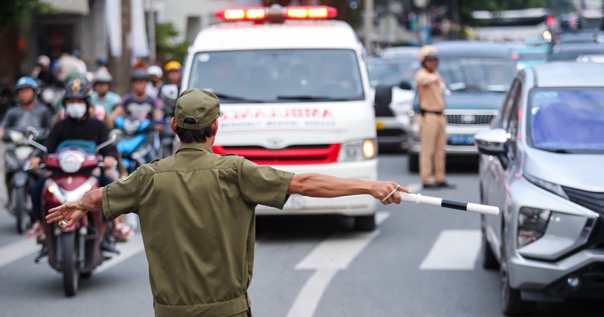 Giải thể Ủy ban An toàn giao thông quốc gia từ 1.6