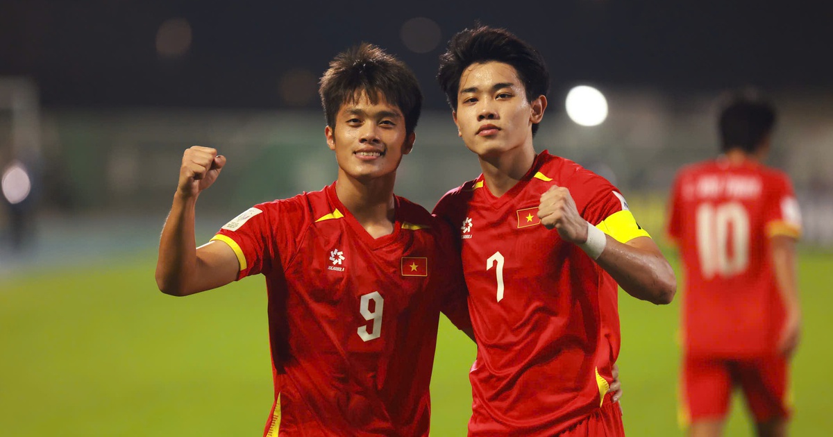 https://images2.thanhnien.vn/zoom/1200_630/528068263637045248/2026/4/16/u23-vietnam-u23-han-quoc-4-17691922437641329314858-261-234-1392-2394-crop-17763079976561343596815.jpg