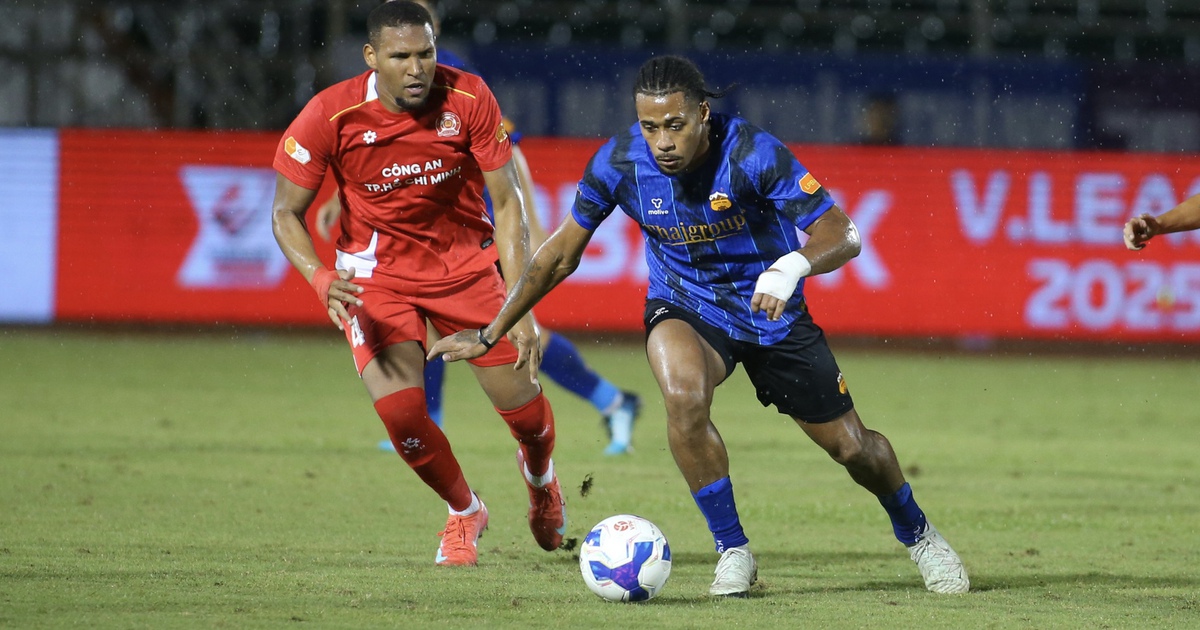Trớ trêu: Lỗ hổng hàng thủ CLB Công an TP.HCM đến từ người được kỳ vọng nhất