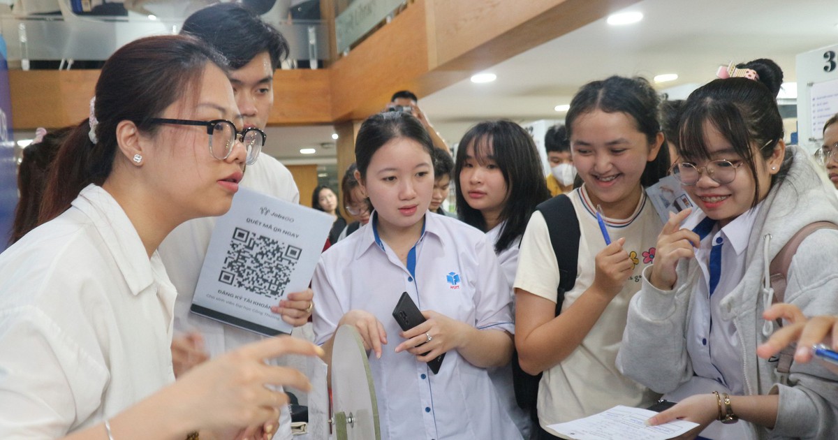 Nhiều công việc có thu nhập từ 15 - 30 triệu đồng/tháng đang cần tuyển