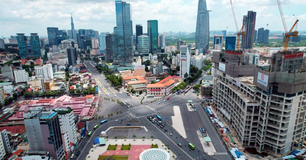 Nóng tín dụng bất động sản