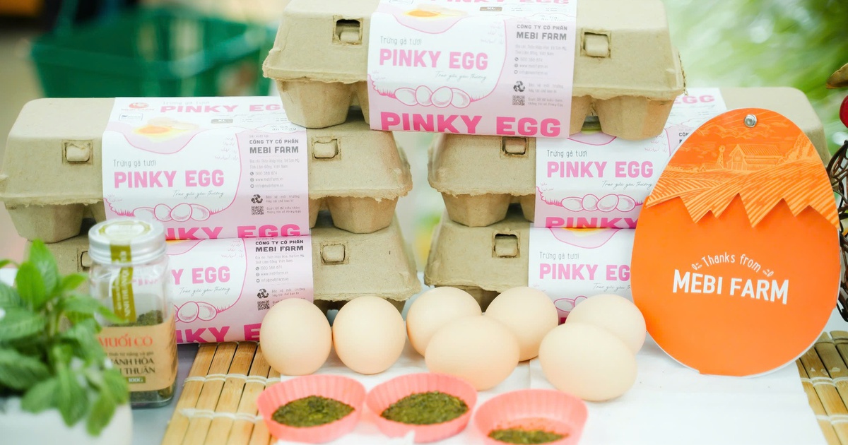 Trứng gà hồng xuất hiện tại Bách Hóa Xanh