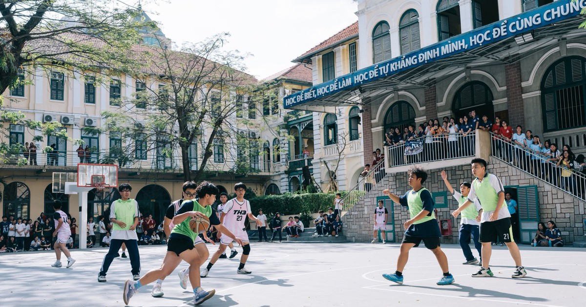 Thi lớp 10 TP.HCM: Những trường có điểm chuẩn lớp 10 cao nhất tại 3 khu vực