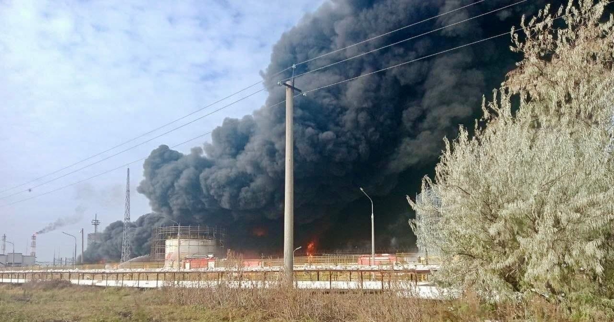 Chiến sự Ukraine ngày 1.515: Kyiv đánh trúng 4 cơ sở dầu mỏ quan trọng của Nga