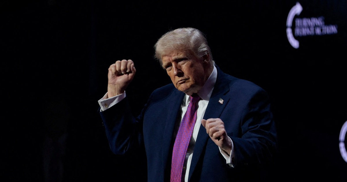 Ông Trump nói sẽ đưa uranium của Iran sang Mỹ, Tehran bác bỏ