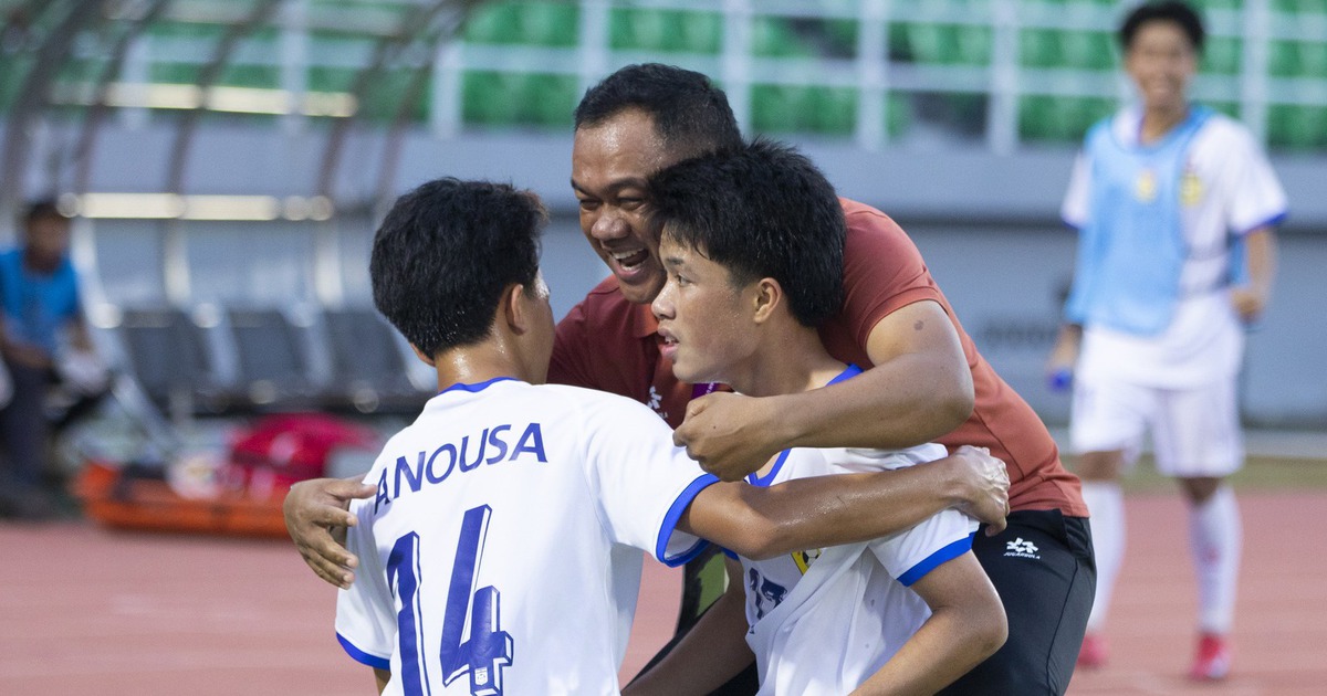 U.17 Lào ngược dòng thắng sốc loại Thái Lan: Vào bán kết với ngôi nhất bảng