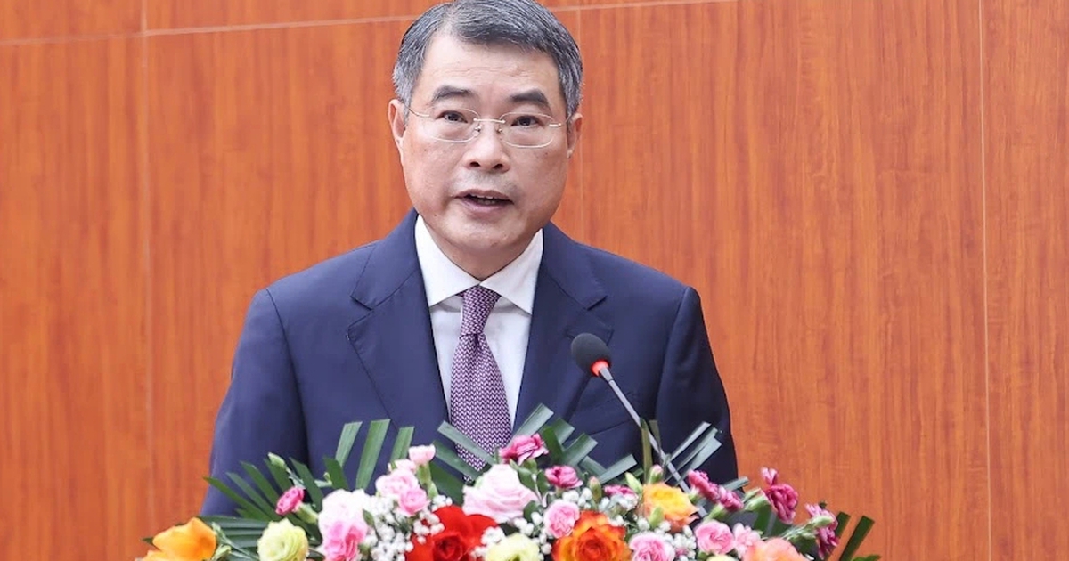 Thủ tướng: Cảnh sát hình sự phải có ‘trái tim nóng, cái đầu lạnh, bàn tay sạch’