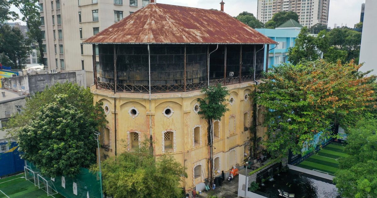 Tháp nước cổ nhất TP.HCM: Dấu tích cấp nước đầu tiên cho người Sài Gòn