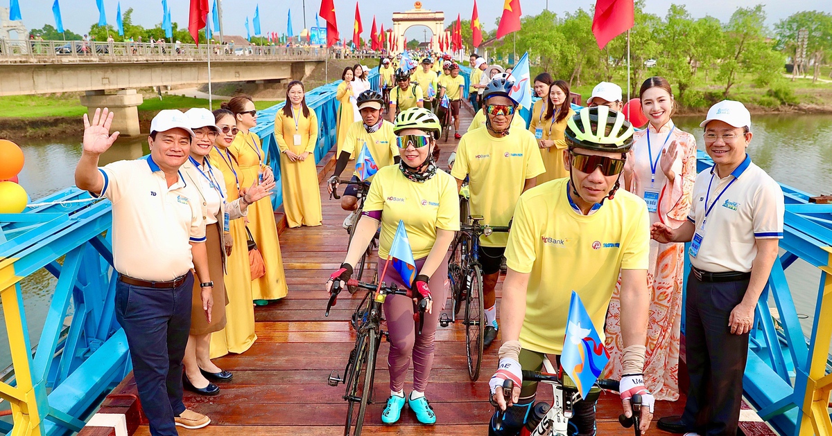 Những vòng xe gửi thông điệp hòa bình