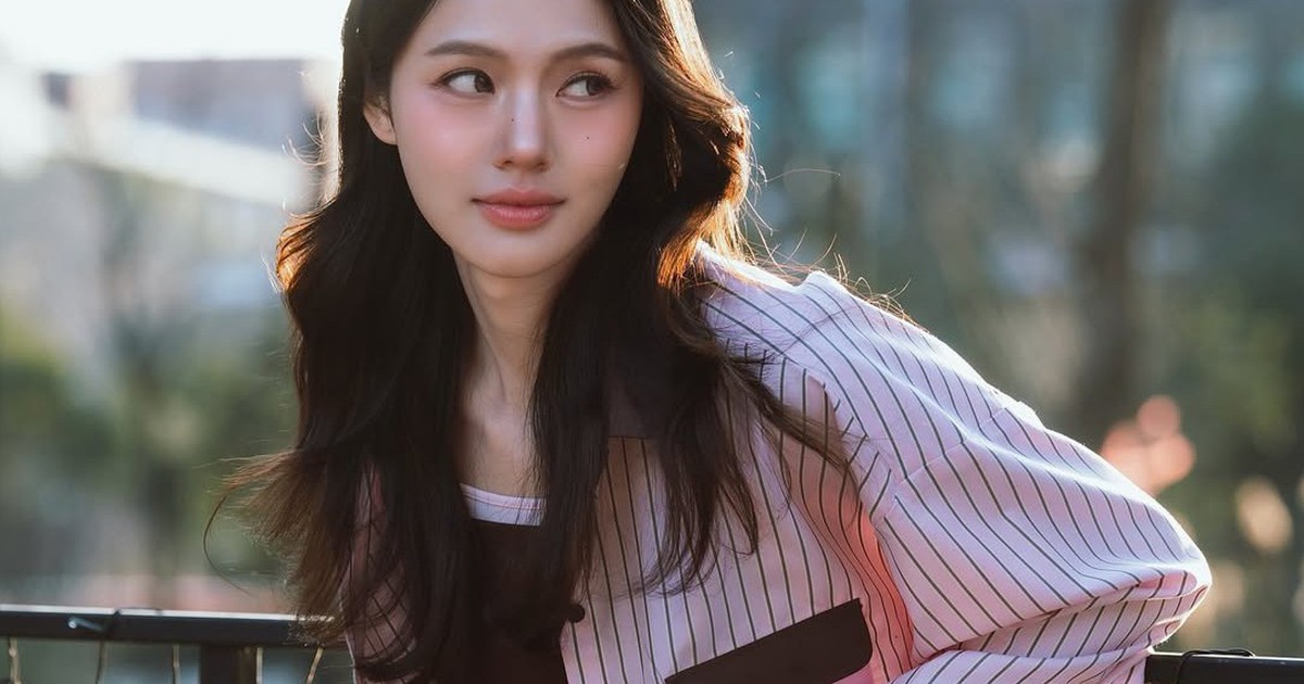 Nàng tự tin hơn khi chọn áo sơ mi kẻ sọc cho trang phục thường ngày