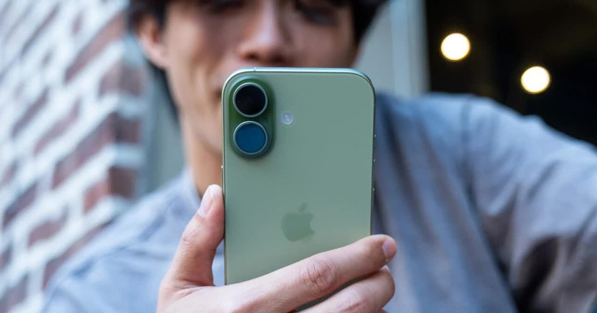 Apple 'thắt lưng buộc bụng', iPhone 18 tiệm cận dòng giá rẻ